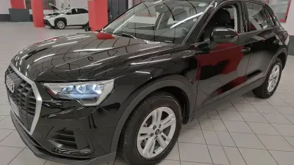 Usata Audi Q3 Comfort 190 CV (139 kW) 2021 Nero SUV