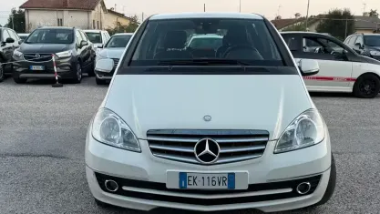 Usata Mercedes A160 Edition 95 CV (69 kW) 2011 Bianco Utilitaria
