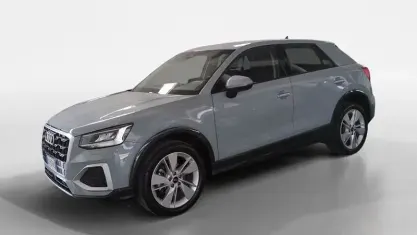 Usata Audi Q2 Business 116 CV (85 kW) 2025 Grigio freccia perla SUV