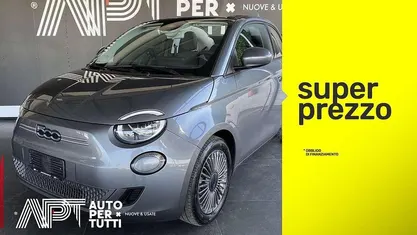 Grigio scuro Usata 2022 Fiat 500e Icon Cabrio | 15.800 € (Ottimo prezzo)