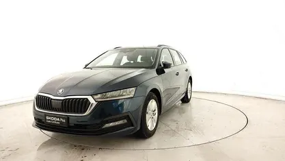 Usata Skoda Octavia G-TEC Executive 131 CV (96 kW) 2023 Blu Station wagon