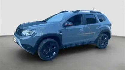 Usata Dacia Duster Extreme 100 CV (73 kW) 2022 Grigio chiaro SUV