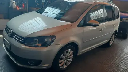 Usata VW Touran Highline 170 CV (125 kW) 2011 Argento Monovolume