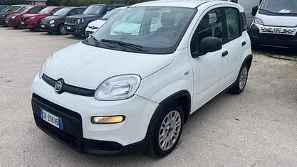 Bianco Usata 2023 Fiat Panda S Utilitaria | 9990 € (Buon prezzo)