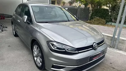 Usata VW Golf VII Highline 116 CV (85 kW) 2018 Argento Berlina