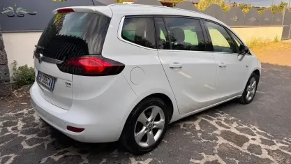 Usata Opel Zafira 131 CV (96 kW) 2012 Bianco Monovolume