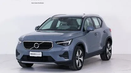 Usata Volvo XC40 Core 129 CV (94 kW) 2022 Grigio SUV