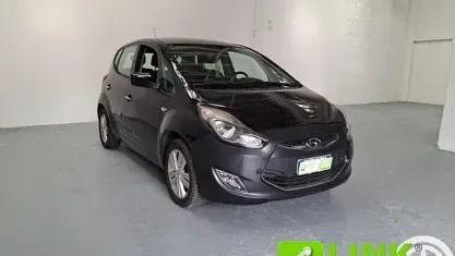 Usata Hyundai ix20 Comfort 90 CV (66 kW) 2013 Nero Utilitaria