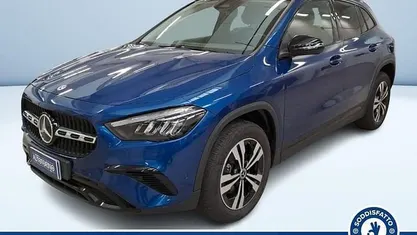 Usata Mercedes GLA180 Advanced 116 CV (85 kW) 2025 Blu metallizzato SUV