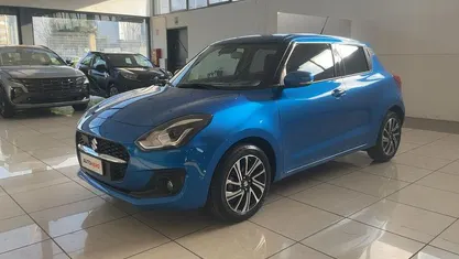 Usata Suzuki Swift 83 CV (61 kW) 2024 Blu Utilitaria