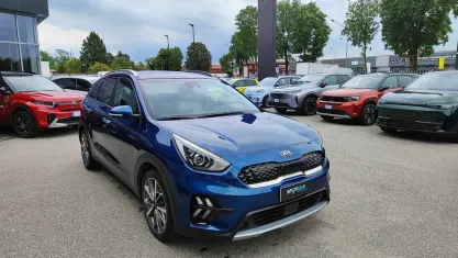 Usata Kia Niro Style 105 CV (77 kW) 2020 Cerulean blue SUV