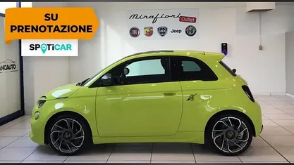 Usata 2023 Abarth 500e Turismo Due volumi | 25.350 € (Buon prezzo)