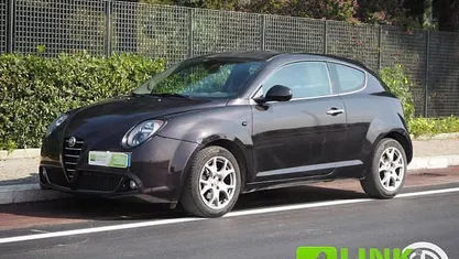 Occasion Alfa Romeo MiTo Distinctive 120 ch (88 kW) 2012 Gris Citadine