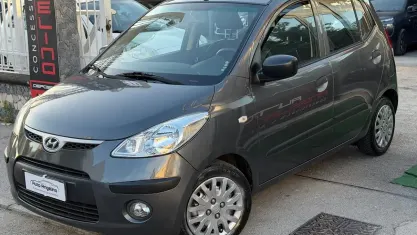 Usata Hyundai i10 Active 64 CV (47 kW) 2009 Grigio Utilitaria