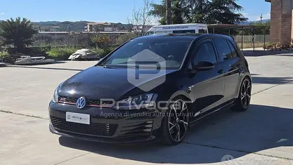 Usata VW Golf VII Business 300 CV (220 kW) 2015 Utilitaria