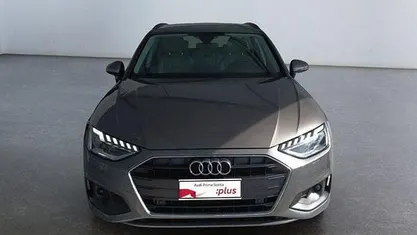 Begagnad Audi A4 Business 136 HK (100 kW) 2021 Grå Kombi