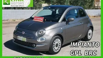 Usata Fiat 500 Lounge 69 CV (50 kW) 2019 Grigio Utilitaria