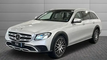 Grigio chiaro Usata 2019 Mercedes E400 Premium Station wagon | 28.500 € (Buon prezzo)