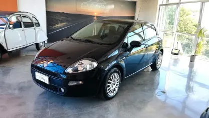Usata Fiat Punto Street 95 CV (69 kW) 2018 Bluazzurro Utilitaria