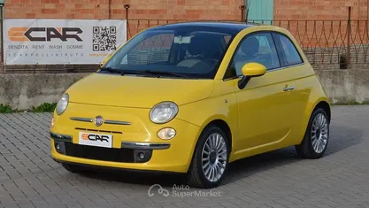 Usata Fiat 500 Lounge 69 CV (50 kW) 2009 Giallo Utilitaria