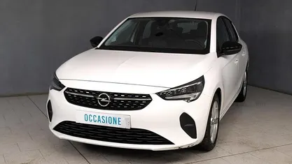 Usata Opel Corsa Elegance 101 CV (74 kW) 2023 Bianco Berlina
