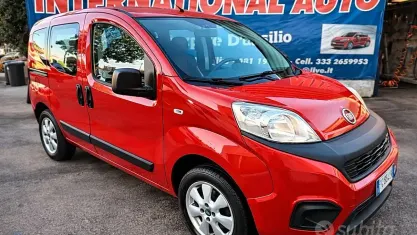 Usata Fiat Qubo Lounge 77 CV (56 kW) 2016 Rosso Monovolume