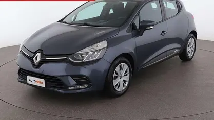 Usata 2018 Renault Clio IV Life Tre volumi | 9399 € (Buon prezzo)