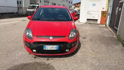 Usata Fiat Punto Evo Sport 95 CV (69 kW) 2010 Rosso Utilitaria