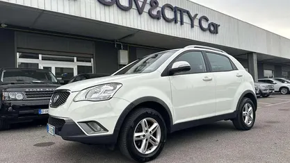 Usata Ssangyong (KGM) Korando 175 CV (128 kW) 2011 SUV