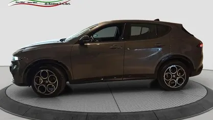 Gebraucht Alfa Romeo Tonale Sprint 130 PS (95 kW) 2024 Weiß SUV
