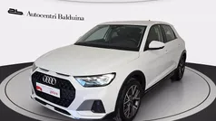 Bianco ghiaccio metalizzato Usata 2023 Audi A1 Admired Due volumi | 23.600 € (Buon prezzo)