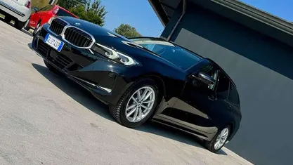 Usata 2022 BMW 320 Station wagon | 23.000 € (Buon prezzo)