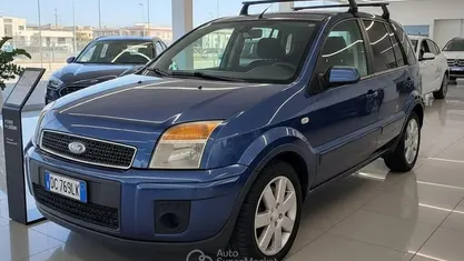 Usata Ford Fusion 68 CV (50 kW) 2006 Blu Utilitaria