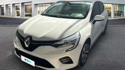 Usata Renault Clio Zen 140 CV (102 kW) 2021 Bianco Utilitaria