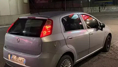 Usata Fiat Grande Punto Dynamic 75 CV (55 kW) 2006 Grigio Utilitaria