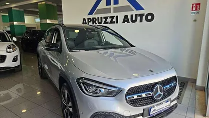 Argento Usata 2021 Mercedes GLA200 SUV | 29.900 € (Super prezzo)