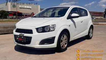Usata Chevrolet Aveo LS 86 CV (63 kW) 2013 Bianco Berlina