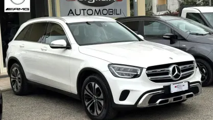 Usado Mercedes GLC200 Executive 163 CV (119 kW) 2021 Blanco SUV
