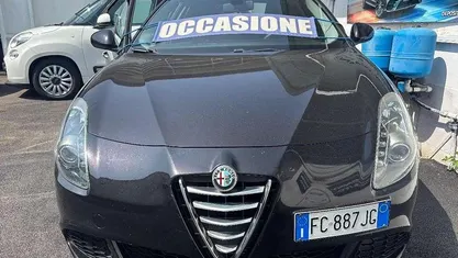 Nero Usata 2014 Alfa Romeo Giulietta Exclusive Due volumi | 7100 € (Ottimo prezzo)