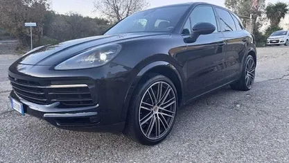 Blu/azzurro Usata 2020 Porsche Cayenne SUV | 53.500 € (Super prezzo)