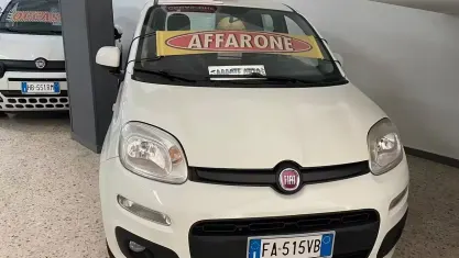 Usata Fiat Panda Easy 75 CV (55 kW) 2015 Bianco Utilitaria
