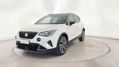 Usata Seat Arona FR 95 CV (69 kW) 2023 Bianca tetto nero SUV