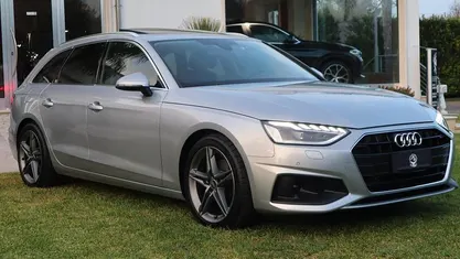 Usata Audi A4 S-Line 163 CV (119 kW) 2022 Grigio Station wagon