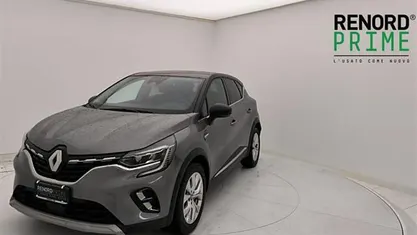 Usata Renault Captur Intens 160 CV (117 kW) 2021 Grigio SUV