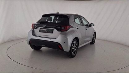 Gebraucht Toyota Yaris Hybrid Trend 116 PS (85 kW) 2022 Grau