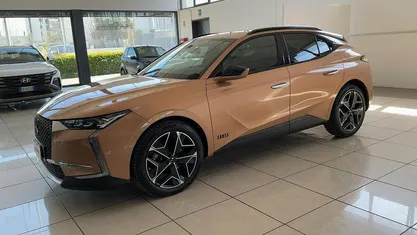 Usata DS Automobiles DS4 Crossback Rivoli 131 CV (96 kW) 2022 Oro SUV