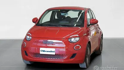 Da definire Usata 2022 Fiat 500e Red Due volumi | 12.987 € (Buon prezzo)