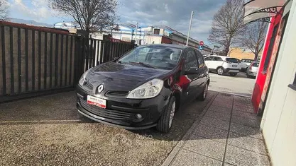 Usata Renault Clio II 75 CV (55 kW) 2008 Nero Berlina