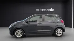 Usata 2022 Hyundai i10 Due volumi | 11.990 € (Buon prezzo)