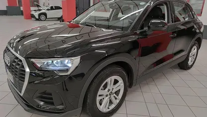 Nero Usata 2021 Audi Q3 Comfort SUV | 29.800 € (Super prezzo)